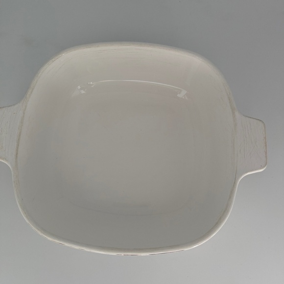 Vintage Blue Cornflower Corning Ware 1 3/4 casserole No lid - Picture 5 of 5